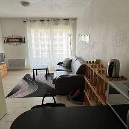 Beau Studio , Ensoleille, Wifi, Etage 5 Ascenceur Leilighet Marseille Eksteriør bilde