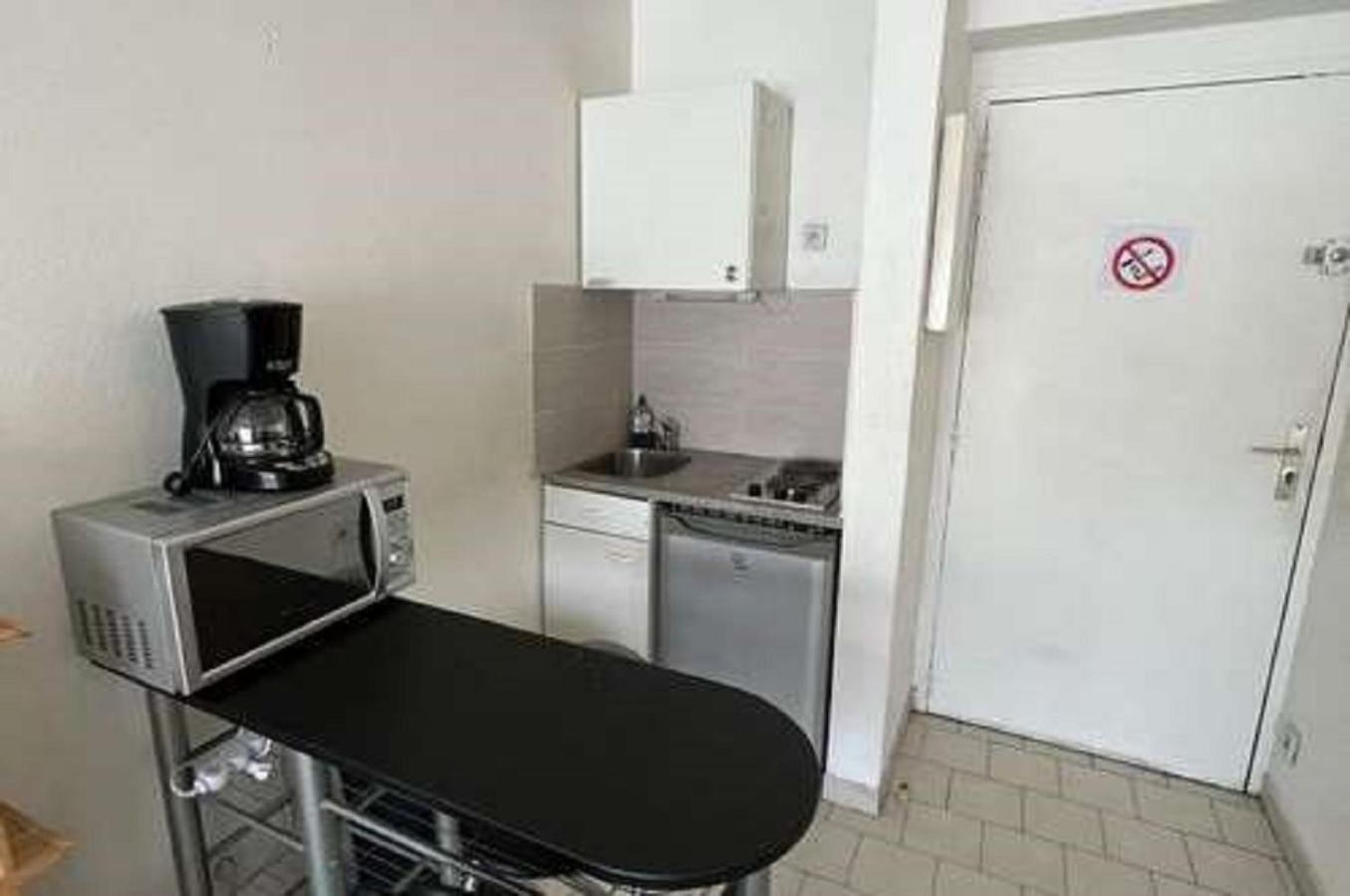 Beau Studio , Ensoleille, Wifi, Etage 5 Ascenceur Leilighet Marseille Eksteriør bilde